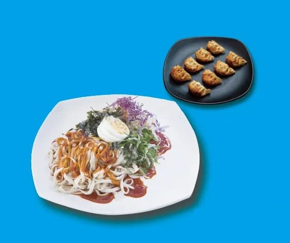 비빔칼국수 + 군만두 (4p)